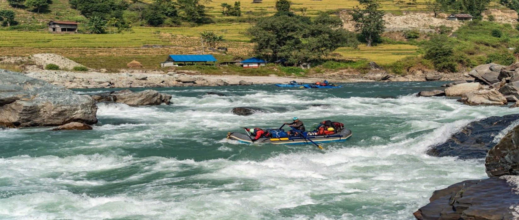 Tamur River Rafting in Nepal